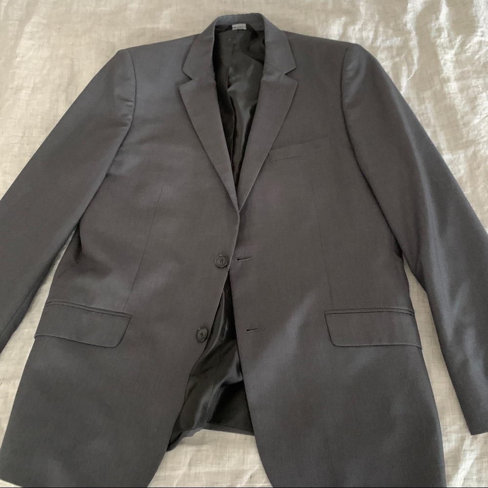 Gray blazer